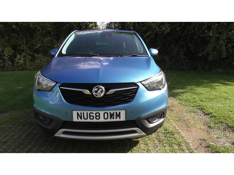 Vauxhall 1.2 Elite Nav SUV 5dr Petrol Manual Euro 6 (83 ps)