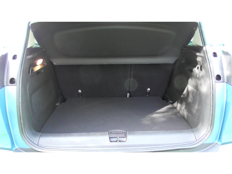 Vauxhall 1.2 Elite Nav SUV 5dr Petrol Manual Euro 6 (83 ps)