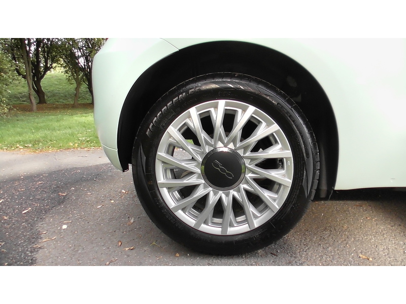 Fiat 1.0 MHEV Lounge Hatchback 3dr Petrol Manual Euro 6 (s/s) (70 bhp)