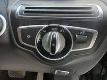 Mercedes-Benz C Class 2.1 C220d Sport Estate 5dr Diesel G-Tronic+ Euro 6 (s/s) (170 ps) - U14519
