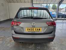 Volkswagen Tiguan 2.0 TDI BlueMotion Tech SE Navigation SUV 5dr Diesel Manual Euro 6 (s/s) (150 ps) - U14546