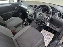 Volkswagen Tiguan 2.0 TDI BlueMotion Tech SE Navigation SUV 5dr Diesel Manual Euro 6 (s/s) (150 ps) - U14546
