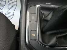 Volkswagen Tiguan 2.0 TDI BlueMotion Tech SE Navigation SUV 5dr Diesel Manual Euro 6 (s/s) (150 ps) - U14546