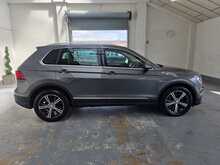 Volkswagen Tiguan 2.0 TDI BlueMotion Tech SE Navigation SUV 5dr Diesel Manual Euro 6 (s/s) (150 ps) - U14546
