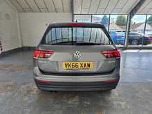 Volkswagen Tiguan 2.0 TDI BlueMotion Tech SE Navigation SUV 5dr Diesel Manual Euro 6 (s/s) (150 ps) - U14546