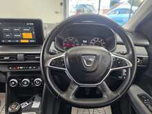 Dacia Jogger 1.0 TCe Comfort MPV 5dr Petrol Manual Euro 6 (s/s) (110 ps) - U14550