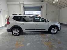 Dacia Jogger 1.0 TCe Comfort MPV 5dr Petrol Manual Euro 6 (s/s) (110 ps) - U14550