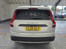 Dacia Jogger 1.0 TCe Comfort MPV 5dr Petrol Manual Euro 6 (s/s) (110 ps) - U14550