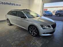 Skoda Superb 2.0 TDI SportLine Estate 5dr Diesel Manual Euro 6 (s/s) (150 ps) - U14591