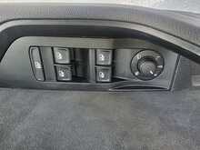 Skoda Superb 2.0 TDI SportLine Estate 5dr Diesel Manual Euro 6 (s/s) (150 ps) - U14591