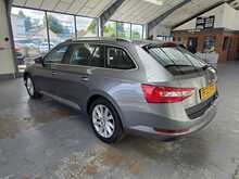 Skoda Superb 2.0 TDI SE Estate 5dr Diesel Manual Euro 6 (s/s) (150 ps) - U14595