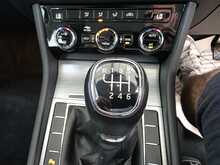 Skoda Superb 2.0 TDI SE Estate 5dr Diesel Manual Euro 6 (s/s) (150 ps) - U14595