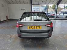 Skoda Superb 2.0 TDI SE Estate 5dr Diesel Manual Euro 6 (s/s) (150 ps) - U14595