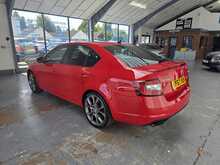 Skoda Octavia 2.0 TSI vRS Hatchback 5dr Petrol DSG Euro 6 (s/s) (245 ps) - U14603