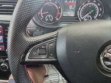 Skoda Octavia 2.0 TSI vRS Hatchback 5dr Petrol DSG Euro 6 (s/s) (245 ps) - U14603