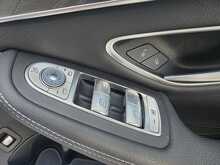 Mercedes-Benz C Class 2.1 C250d AMG Line (Premium Plus) Saloon 4dr Diesel G-Tronic+ Euro 6 (s/s) (204 ps) - U14609