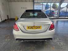 Mercedes-Benz C Class 2.1 C250d AMG Line (Premium Plus) Saloon 4dr Diesel G-Tronic+ Euro 6 (s/s) (204 ps) - U14609