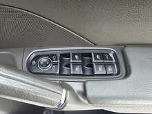 Porsche Cayenne 4.2 TD V8 S SUV 5dr Diesel TiptronicS 4WD Euro 5 ( SUV 4.2 Automatic Diesel - U14612