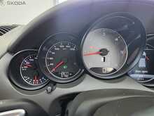 Porsche Cayenne 4.2 TD V8 S SUV 5dr Diesel TiptronicS 4WD Euro 5 ( SUV 4.2 Automatic Diesel - U14612