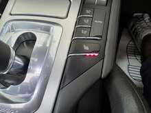 Porsche Cayenne 4.2 TD V8 S SUV 5dr Diesel TiptronicS 4WD Euro 5 ( SUV 4.2 Automatic Diesel - U14612