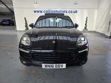 Porsche Cayenne 4.2 TD V8 S SUV 5dr Diesel TiptronicS 4WD Euro 5 ( SUV 4.2 Automatic Diesel - U14612