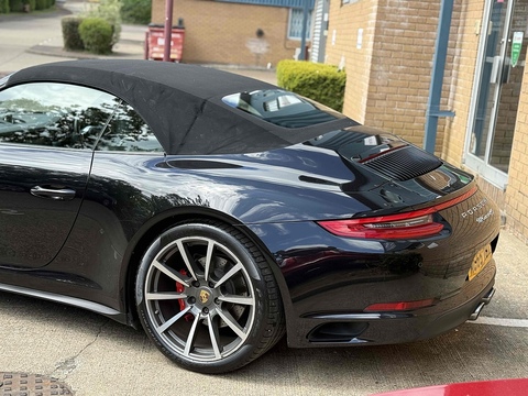 3.0T 991 Carrera 4S Convertible 2dr Petrol PDK 4WD Euro 6 (s/s) (420 ps)