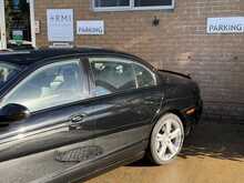 Jaguar S-Type V8 R 