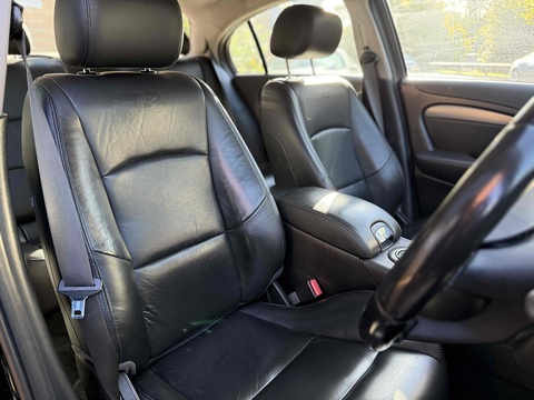 4.2 V8 R Saloon 4dr Petrol Automatic (314 g/km, 400 bhp)