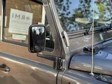 Land Rover Defender 90 Landmark 