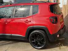 Jeep Renegade GSE T3 Night Eagle 