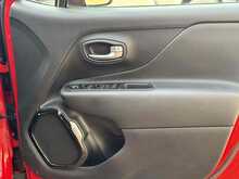 Jeep Renegade GSE T3 Night Eagle 