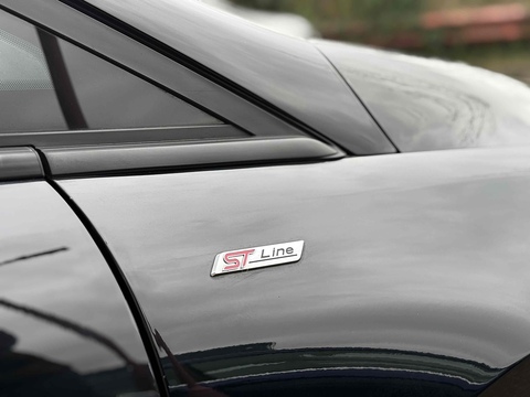 1.0T EcoBoost ST-Line Hatchback 5dr Petrol Manual Euro 6 (s/s) (140 ps)