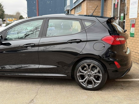 1.0T EcoBoost ST-Line Hatchback 5dr Petrol Manual Euro 6 (s/s) (140 ps)