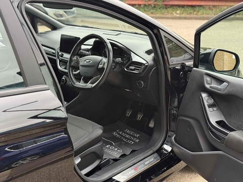 1.0T EcoBoost ST-Line Hatchback 5dr Petrol Manual Euro 6 (s/s) (140 ps)