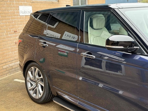 4.4 SD V8 Autobiography Dynamic SUV 5dr Diesel Auto 4WD Euro 6 (s/s) (339 ps)