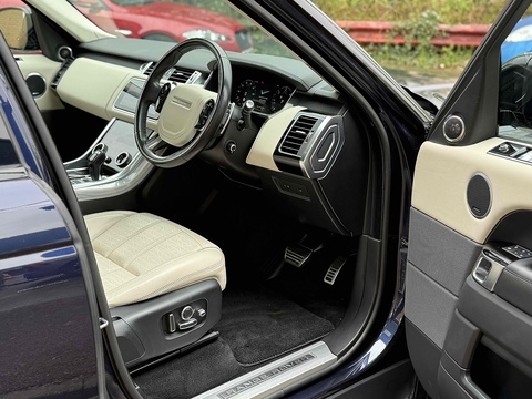 4.4 SD V8 Autobiography Dynamic SUV 5dr Diesel Auto 4WD Euro 6 (s/s) (339 ps)