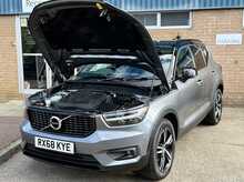 Volvo XC40 D3 R-Design 