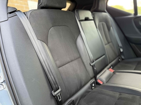 2.0 D3 R-Design SUV 5dr Diesel Auto Euro 6 (s/s) (150 ps)