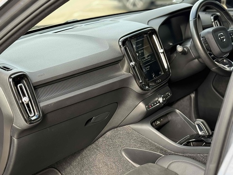 2.0 D3 R-Design SUV 5dr Diesel Auto Euro 6 (s/s) (150 ps)