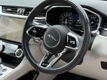 Jaguar F-PACE P400 MHEV R-Dynamic HSE 