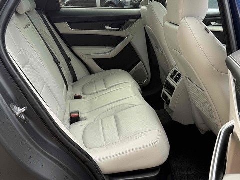 3.0 P400 MHEV R-Dynamic HSE SUV 5dr Petrol Auto AWD Euro 6 (s/s) (400 ps)