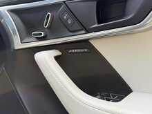 Jaguar F-Type V6 R-Dynamic 