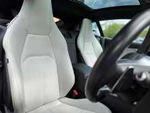 Jaguar F-Type V6 R-Dynamic 