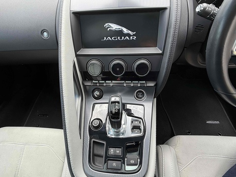 3.0 V6 R-Dynamic Coupe 2dr Petrol Auto Euro 6 (s/s) (380 ps)