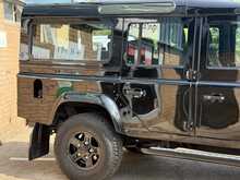 Land Rover Defender 110 TDCi XS 