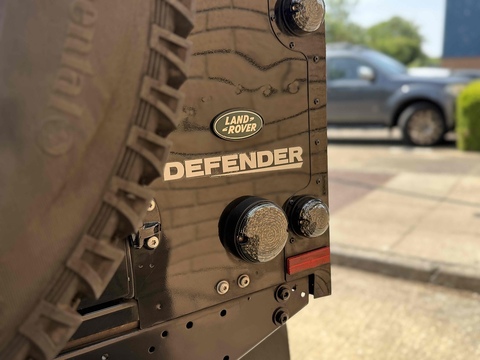 2.2 TDCi XS SUV Double Cab 5dr Diesel Manual 4WD MWB Euro 5 (122 ps)