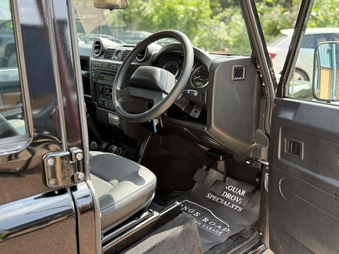 2.2 TDCi XS SUV Double Cab 5dr Diesel Manual 4WD MWB Euro 5 (122 ps)