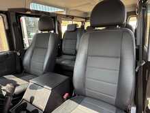 Land Rover Defender 110 TDCi XS 