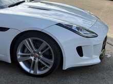 Jaguar F-Type V6 