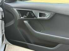 Jaguar F-Type V6 